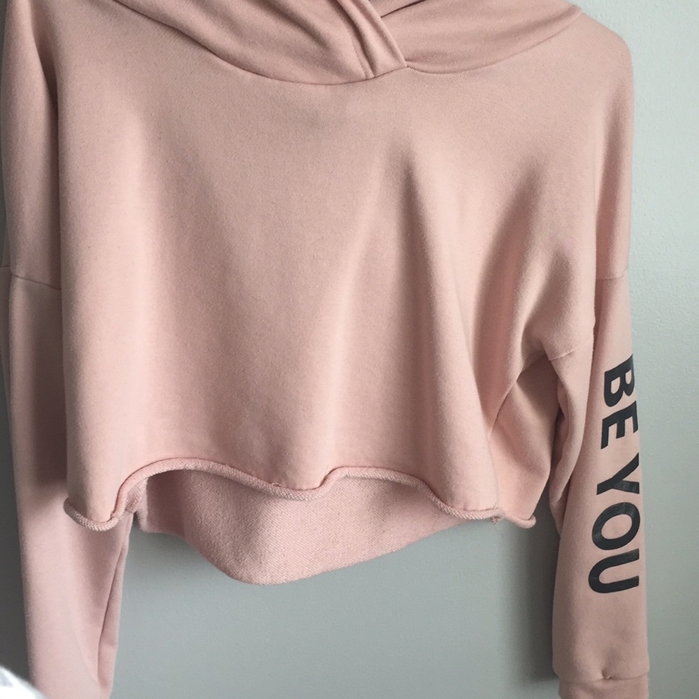 Cropped hoodie